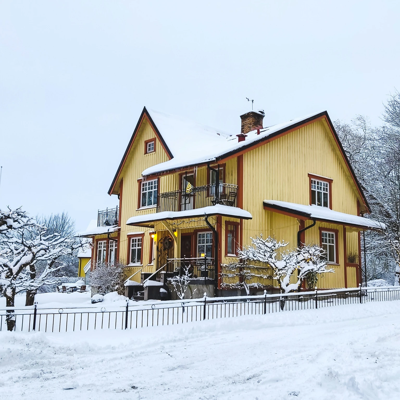 En normal villa i sverige med möjligt behov av mögelsanering.